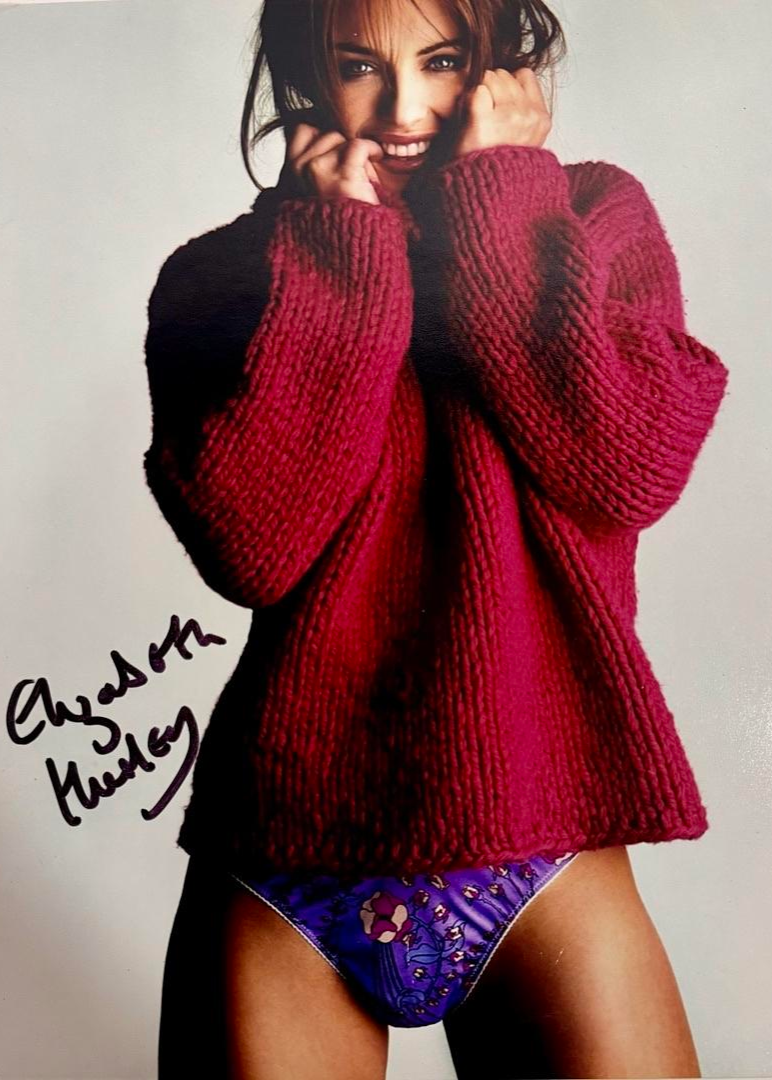 Elizabeth Hurley Signed 8x10 Photo - JSA COA